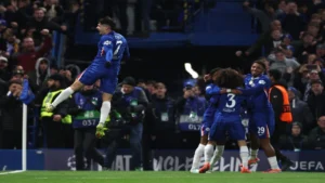 leeds vs chelsea.. القناة الناقلة لمباراة ليدز ضد تشيلسي في الجولة 14 من البريميرليج 2025